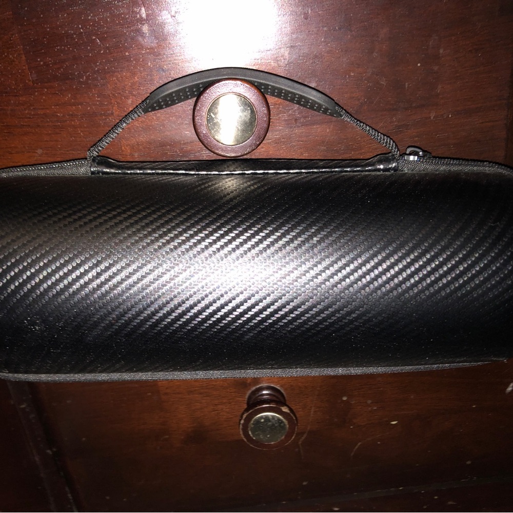 Carrying case for Bluetooth JBL speakers